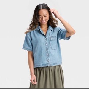 Universal Thread Blue Denim Button-Down Shirt